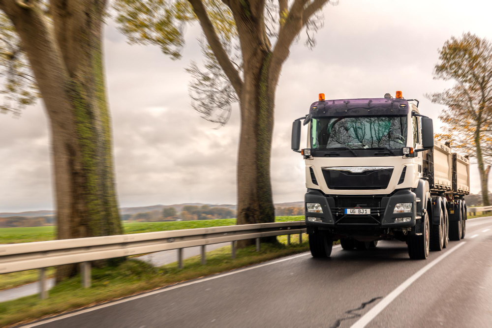 Difference of box truck and dump truck insurance