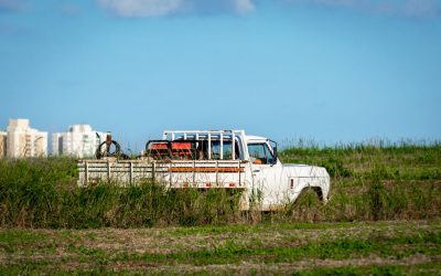 Top 5 Insurance Tips for New Hotshot Truckers in AR and MO