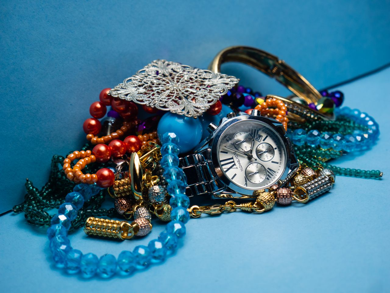 Jewelry insurance for valueable possessions
