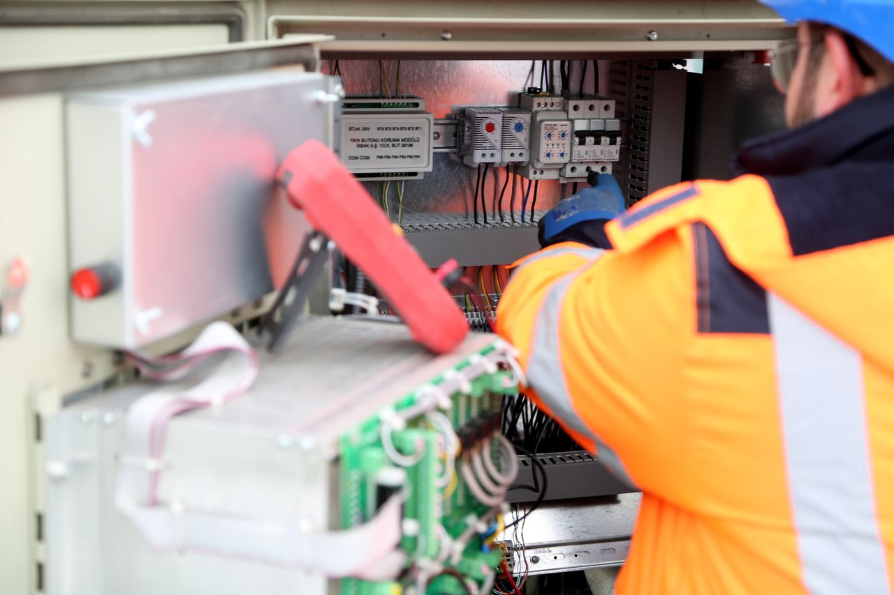 What Insurance Does an Electrical Contractor Need?