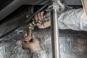 What insurance do plumbers need?