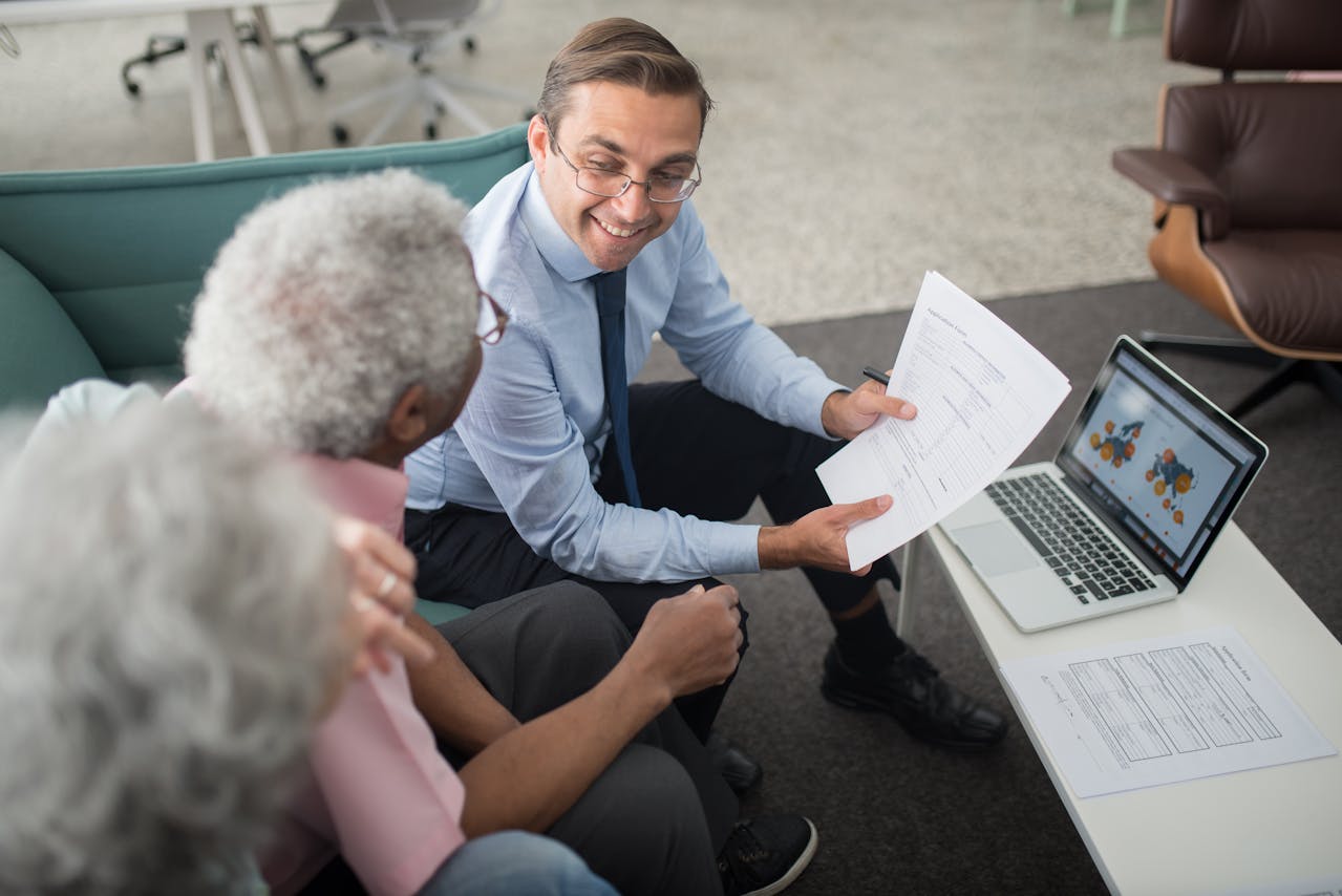 Local Agent Vs. Online